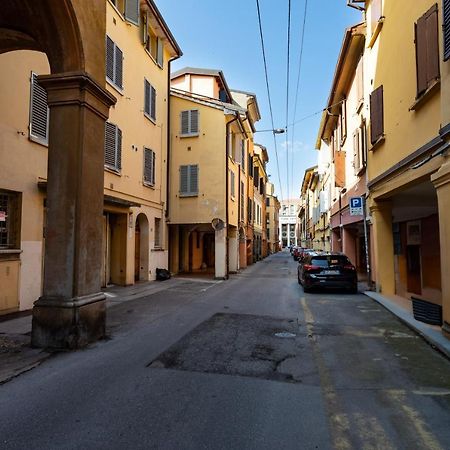 Bologna'S Way Sguardo Sui Tetti Lägenhet Exteriör bild