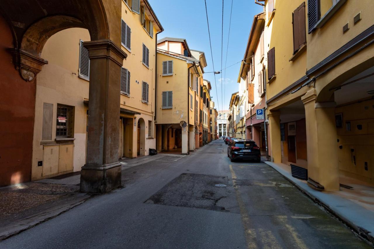 Bologna'S Way Sguardo Sui Tetti Lägenhet Exteriör bild